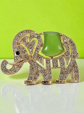 NEW Monet Majestic Elephant Crystal Brooch Gold & Green Tone 2 Inches NWT